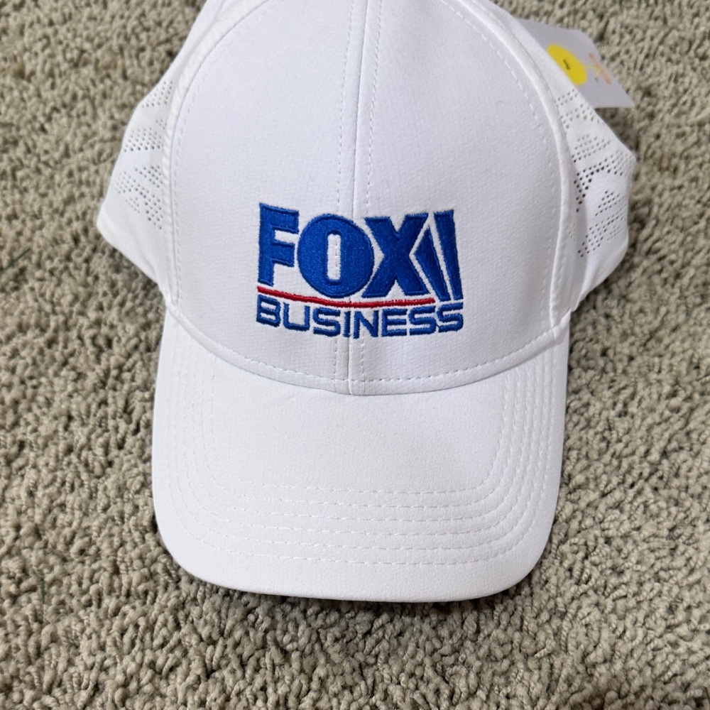 Fox White and Gray Cap
